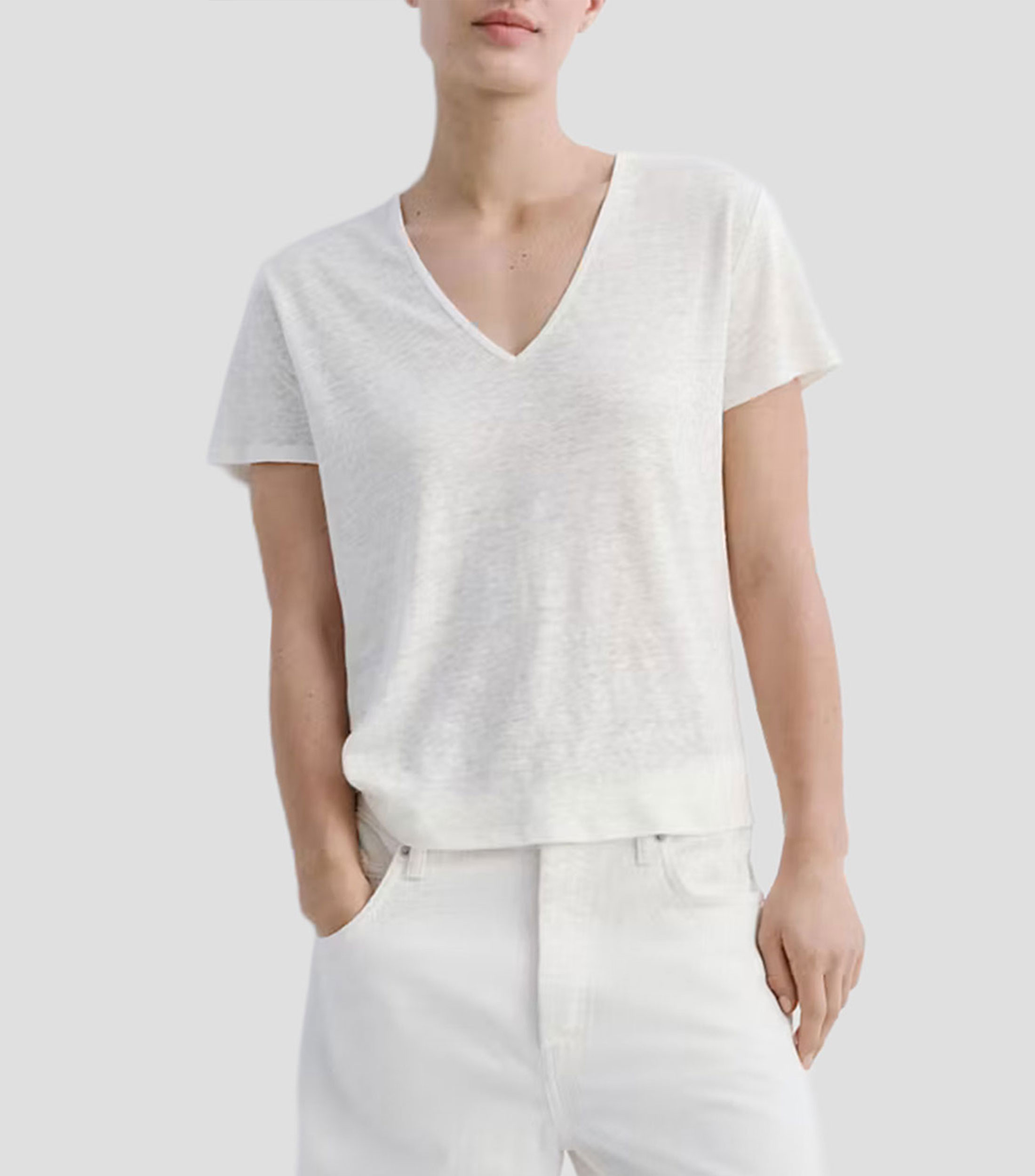 Playera cuello V manga corta lisa Mujer